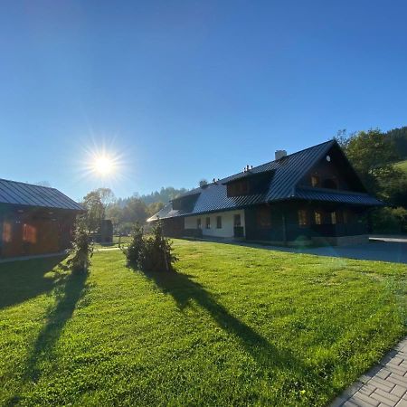 Ubytovani Polansky Dvur Velké Karlovice Buitenkant foto